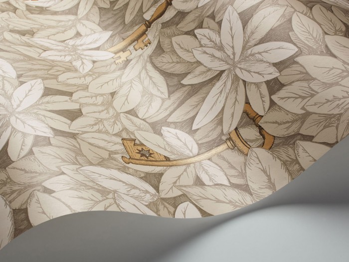 Detailfoto der Fornasetti Tapete 114/26052 Chiavi Segrete von Cole and Son