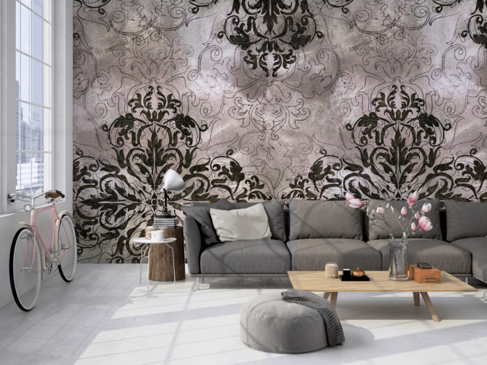 Die Designtapete Barock Ornament, Vintage Patina auf einer großen Wand im Loft tapeziert. Die Designtapete Barock Ornament, Vintage Patina wird individuell auf Deine Wand angepasst.