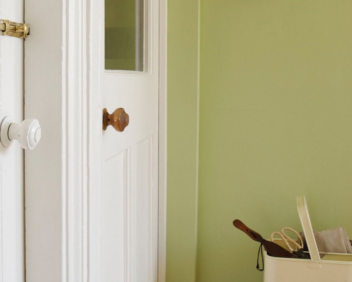 Little Greene Farbe Eau de Nil in Kombination mit Weiß