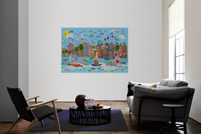 Die Design-Fototapete Bunte Stadt, Oilily Kids als Wandbild im Wohnzimmer. Die Vlies-Design-Fototapete Bunte Stadt, Oilily Kids verschönert als Wandbild Deine Wand.