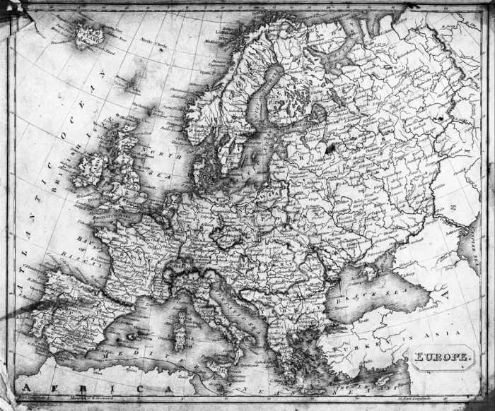 Die Fototapete Landkarte Europa Vintage, schwarz-weiß, eine Vlies-Fototapete bei Livingwalls Cologne online kaufen. Die Fototapete Landkarte Europa Vintage, schwarz-weiß ist eine Fototapete auf Maß.