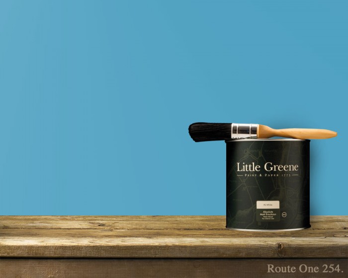 Englische Farbe von Little Greene Route One 254 - Hochwertige Farbe gestrichen an der Wand