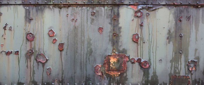 Die Fototapete Altes Metall, Rostwand bei Livingwalls Cologne Tapeten online kaufen