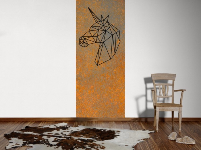 Ein Foto von dem Design-Fotopanel Einhorn Design auf Rost, Kopf tapeziert an der Wand. Bestelle Deine Bildtapete online.