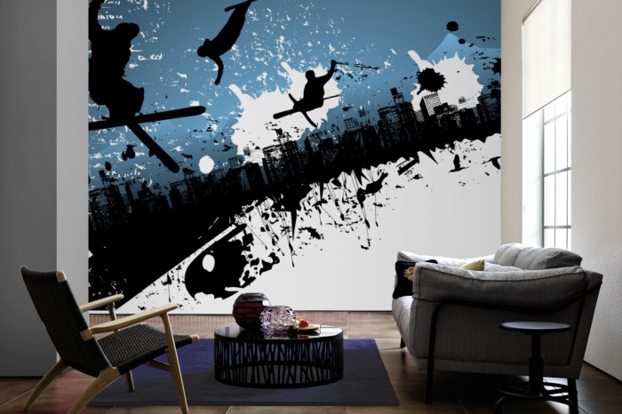 Im Wohnzimmer die Design-Fototapete Snowboarder & Skifahrer, Artwork für Kinder auf einer großen Wand tapeziert. Die Design-Fototapete Snowboarder & Skifahrer, Artwork für Kinder ist als Vlies-Fototapete im Wohnzimmer leicht zu tapezieren.