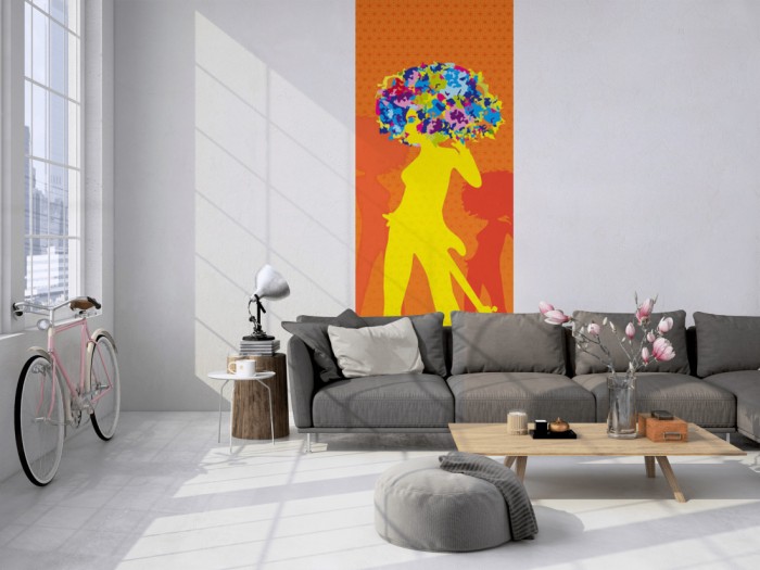 Das Design-Fotopanel Party der 70er Orange, Artwork tapeziert in einem Loft. Bestelle die Bildtapete für Deine Wand online.