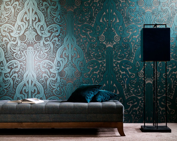 Die Flavour Paper Tapete FP1031 in einem Raum tapeziert - Das Raumbild zeigt die Flavour Paper Tapete FP1031 in der Farbe Caviar