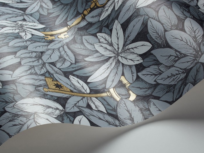Detailfoto der Fornasetti Tapete 114/26051 Chiavi Segrete von Cole and Son