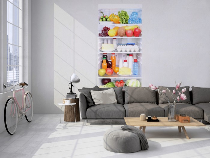 Das 3D Fotopanel Gefüllter Kühlschrank tapeziert in einem Loft. Bestelle die Bildtapete für Deine Wand online.