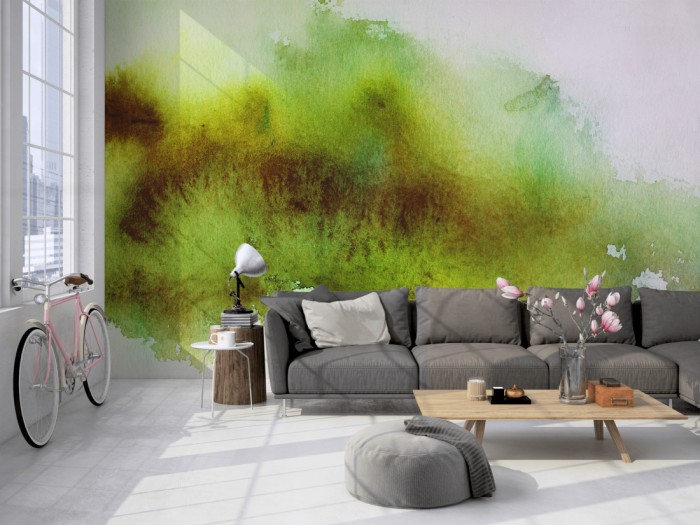Die Design-Fototapete Verlauf der Wasserfarbe in Grün-Gelb auf einer großen Wand im Loft tapeziert. Die Design-Fototapete Verlauf der Wasserfarbe in Grün-Gelb wird individuell auf Deine Wand angepasst.