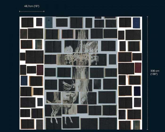 Die NLXL Tapete EKA-06 Biblioteca von Ekaterina Panikanova kann als Ergänzung der Motive aus der Biblioteca-Kollektion eingesetzt werden.