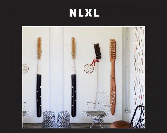 Die NLXL Tapete DRO-04 Obsession von Daniel Rozensztroch tapeziert an einer Wand.