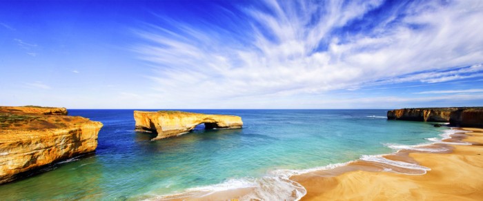 Die Fototapete Meer in Australien, London Bridge, eine Vlies-Fototapete bei Livingwalls Cologne online kaufen. Die Fototapete Meer in Australien, London Bridge ist eine Fototapete auf Maß.