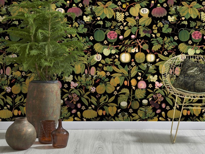Raumansicht der Selected Walls Tapete Wuhan Fruits Wallpaper Col. 01