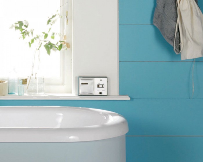 Der Little Greene Farbton Polar Blue im Badezimmer