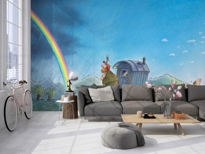 Die Fototapete Regenbogen in der Landschaft auf einer großen Wand im Loft tapeziert. Die Fototapete Regenbogen in der Landschaft wird individuell auf Deine Wand angepasst.