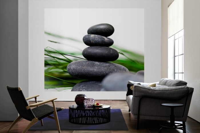 Die Fototapete Wellness, Turm aus Wellness-Steinen als große Bildtapete im Wohnzimmer. Als Bildtapete ist die Fototapete Wellness, Turm aus Wellness-Steinen ein besonderes Highlight auf Vliestapete.