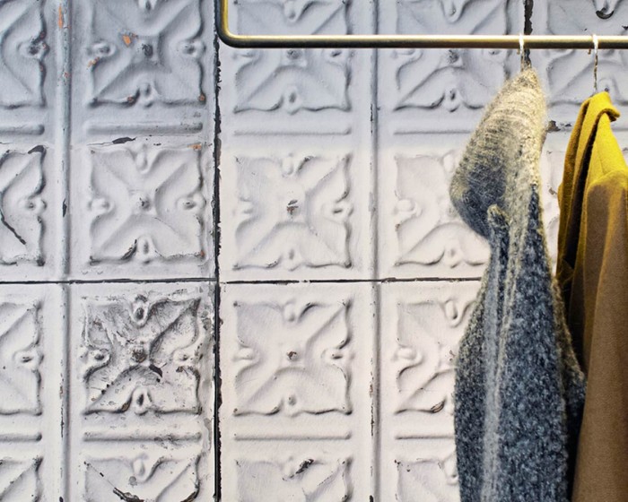 NLXL Tapete TIN-04 Brooklyn Tins von Merci online kaufen. Bestelle die Tapete TIN-04 direkt bei Livingwalls Cologne Tapeten.