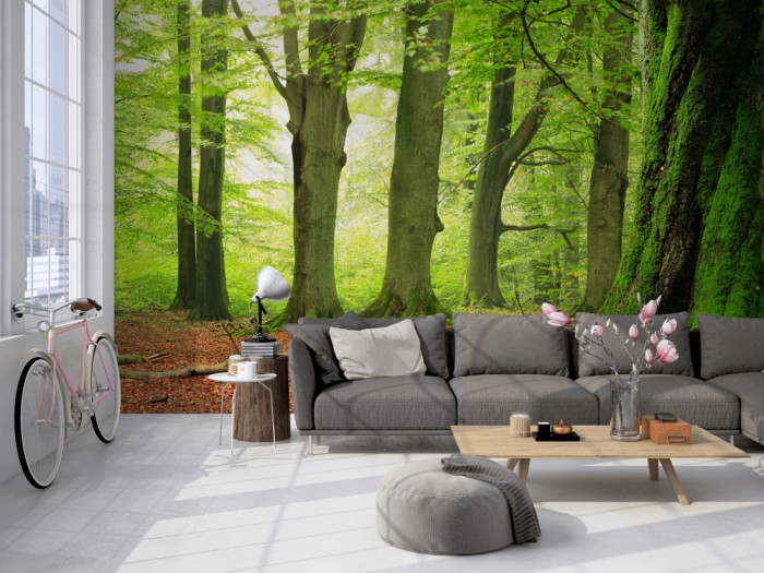 Die Fototapete Grüner Wand mit Laub auf einer großen Wand im Loft tapeziert. Die Fototapete Grüner Wand mit Laub wird individuell auf Deine Wand angepasst.