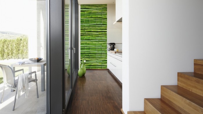 Ein Foto von dem 3D-Fotopanel Grüner Bambus tapeziert in der Küche. Bestelle Deine Bildtapete online.