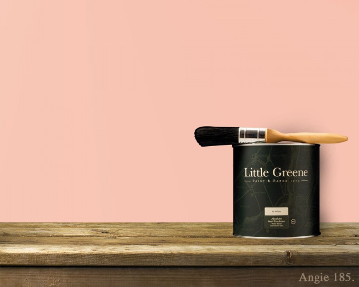 Englische Farbe von Little Greene Angie 185 - Hochwertige Farbe gestrichen an der Wand