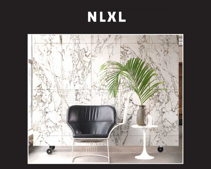 Die NLXL Tapeten PHM-41A Materials von Piet Hein Eek tapeziert an einer Wand.