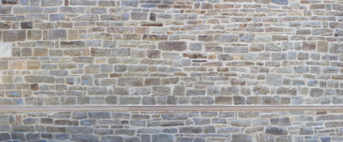 Die Fototapete Stein Wand, Blockstein Fassade, eine Vlies-Fototapete bei Livingwalls Cologne online kaufen. Die Fototapete Stein Wand, Blockstein Fassade ist eine Fototapete auf Maß.