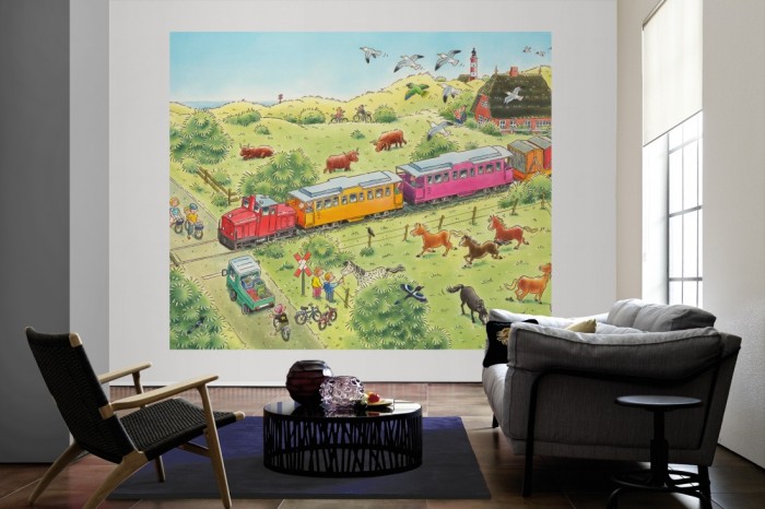 Die Fototapete Landschaft mit Tieren, Wimmelbild für Kinder als große Bildtapete im Wohnzimmer. Als Bildtapete ist die Fototapete Landschaft mit Tieren, Wimmelbild für Kinder ein besonderes Highlight auf Vliestapete.
