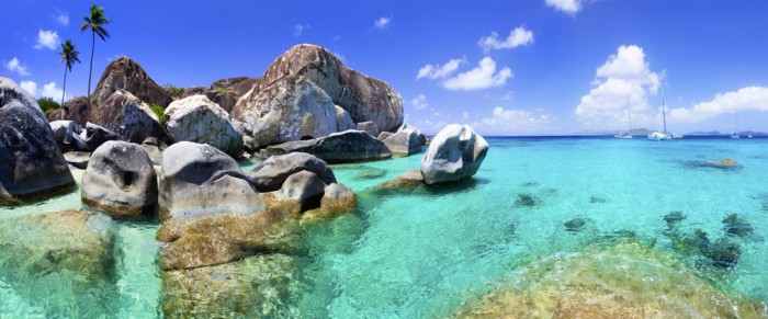 Die Fototapete Meer der Seychellen, eine Vlies-Fototapete bei Livingwalls Cologne online kaufen. Die Fototapete Meer der Seychellen ist eine Fototapete auf Maß.