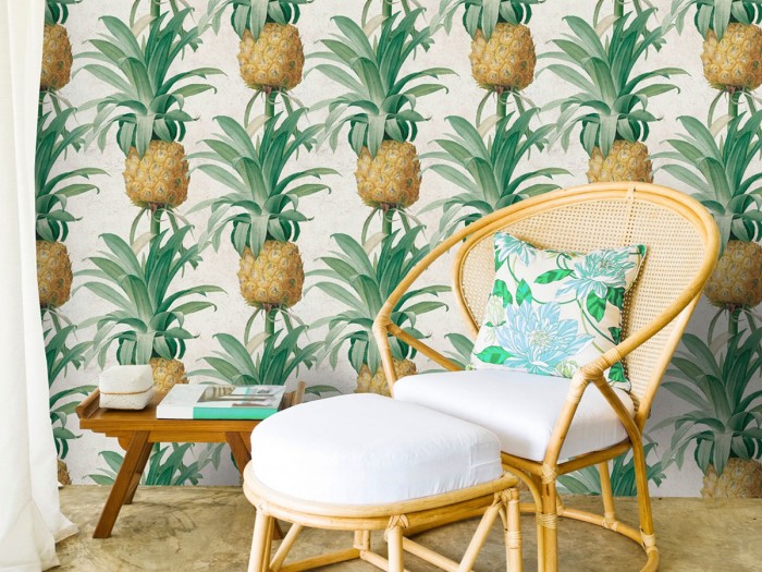 Raumansicht der Selected Walls Tapete Nicoya Pineapple Wallpaper Col. 01