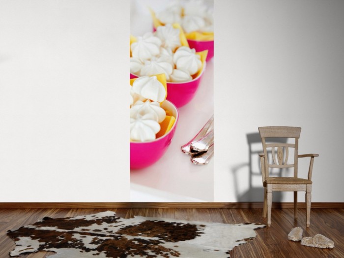 Ein Foto von dem 3D-Fotopanel Süßer Nachtisch vom Bäcker tapeziert an der Wand. Bestelle Deine Bildtapete online.