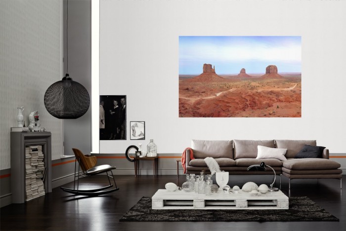 Die Fototapete Monument Valley in Utah, USA als Wandbild im Wohnzimmer. Die Vlies-Fototapete Monument Valley in Utah, USA verschönert als Wandbild Deine Wand.