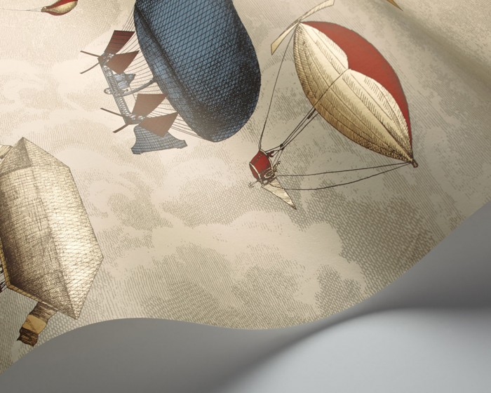 Detailfoto der Fornasetti Tapete 114/10020 Macchine Volanti von Cole and Son