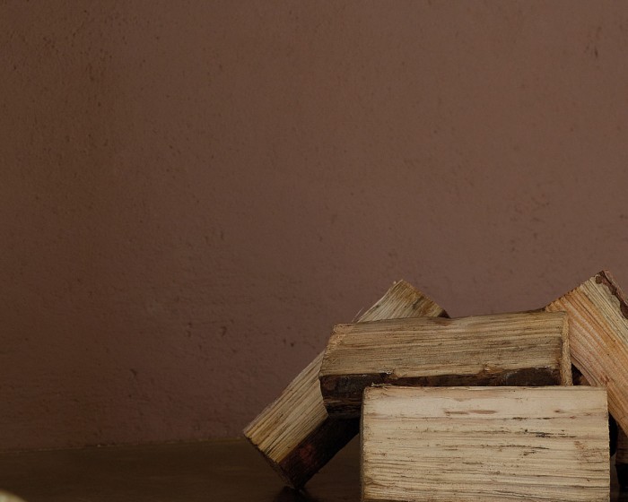 Wohnzimmer mit dem Little Greene Farbton Mocha gestrichen.