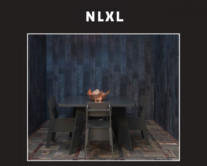 Die NLXL Tapete PHM-35 Materials von Piet Hein Eek tapeziert an einer Wand.