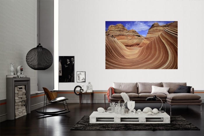 Die Fototapete The Wave in den Coyote Buttes, Arizona USA als Wandbild im Wohnzimmer. Die Vlies-Fototapete The Wave in den Coyote Buttes, Arizona USA verschönert als Wandbild Deine Wand.