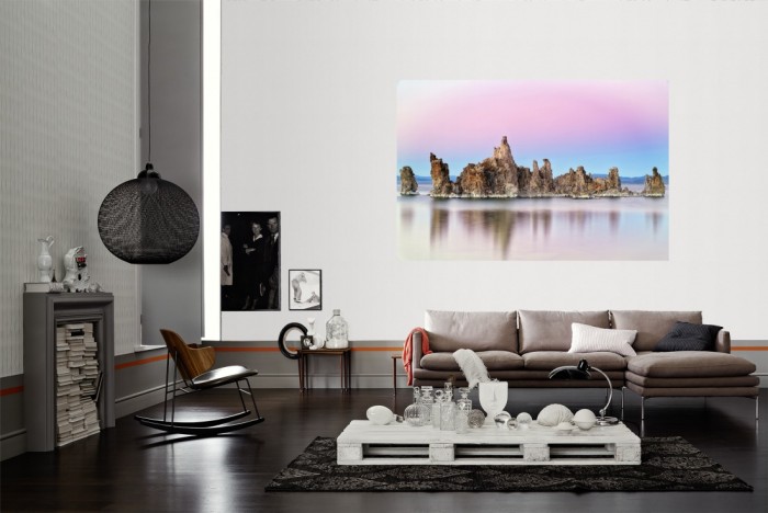 Die Fototapete Felsen im Meer der Normandie, Frankreich als Wandbild im Wohnzimmer. Die Vlies-Fototapete Felsen im Meer der Normandie, Frankreich verschönert als Wandbild Deine Wand.