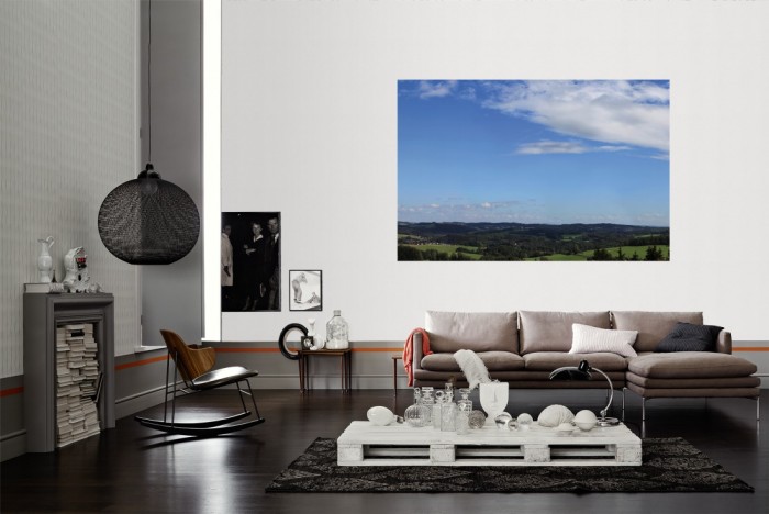 Die Fototapete Panorama Berglisches Land am Sommertag als Wandbild im Wohnzimmer. Die Vlies-Fototapete Panorama Berglisches Land am Sommertag verschönert als Wandbild Deine Wand.