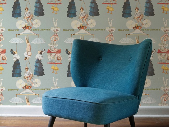 Raumansicht der Selected Walls Tapete New Orleans Circus Wallpaper Col. 01