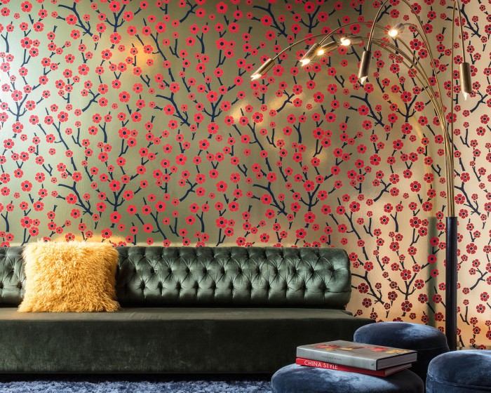 Die Flavour Paper Tapete FP1141 in einem Raum tapeziert - Das Raumbild zeigt die Flavour Paper Tapete FP1141 in der Farbe Tatsu