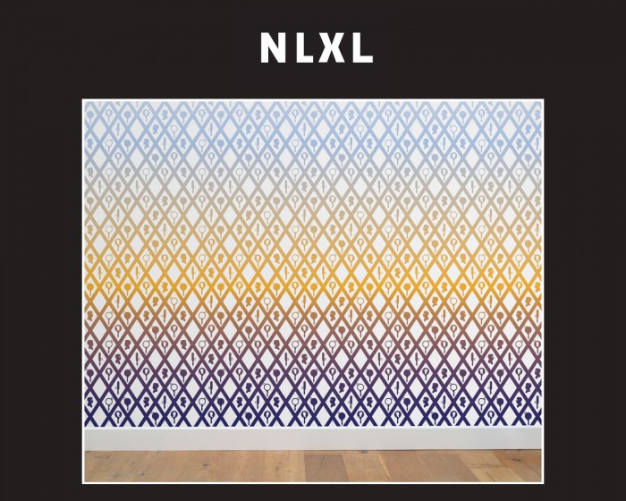 Die NLXL Tapete TEU-01 Gradient von Thomas Eurlings tapeziert an einer Wand.