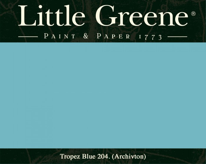 Englische Farbe von Little Greene Tropez Blue 204 - Hochwertige Farbe gestrichen an der Wand